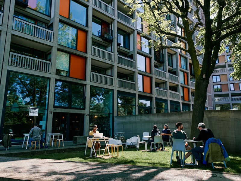 Exterior of South Street Kitchen.