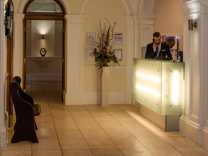 Reception desk in the Leopold Hotel
