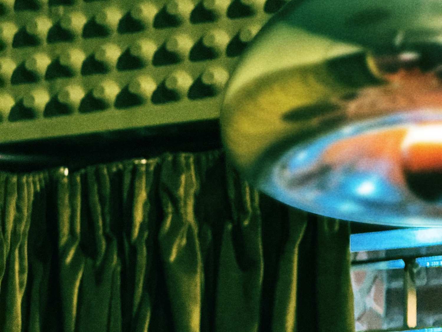 The interior of the Hallamshire Hotel.