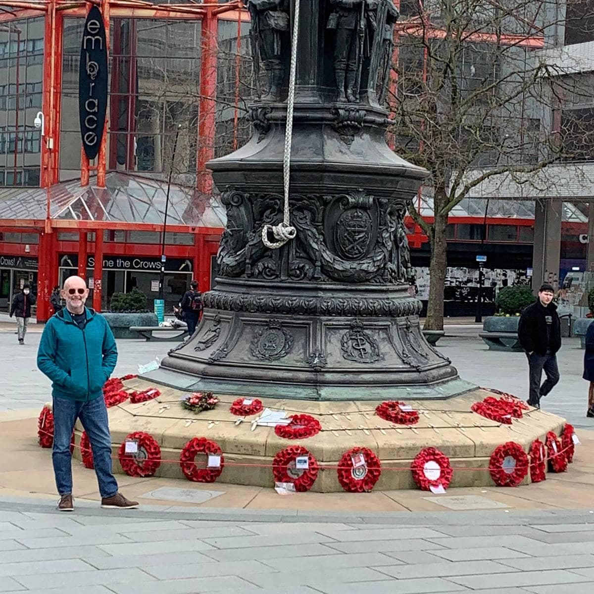 A photo of the Steel City Walking guide in Barkers Pool, Sheffield.
