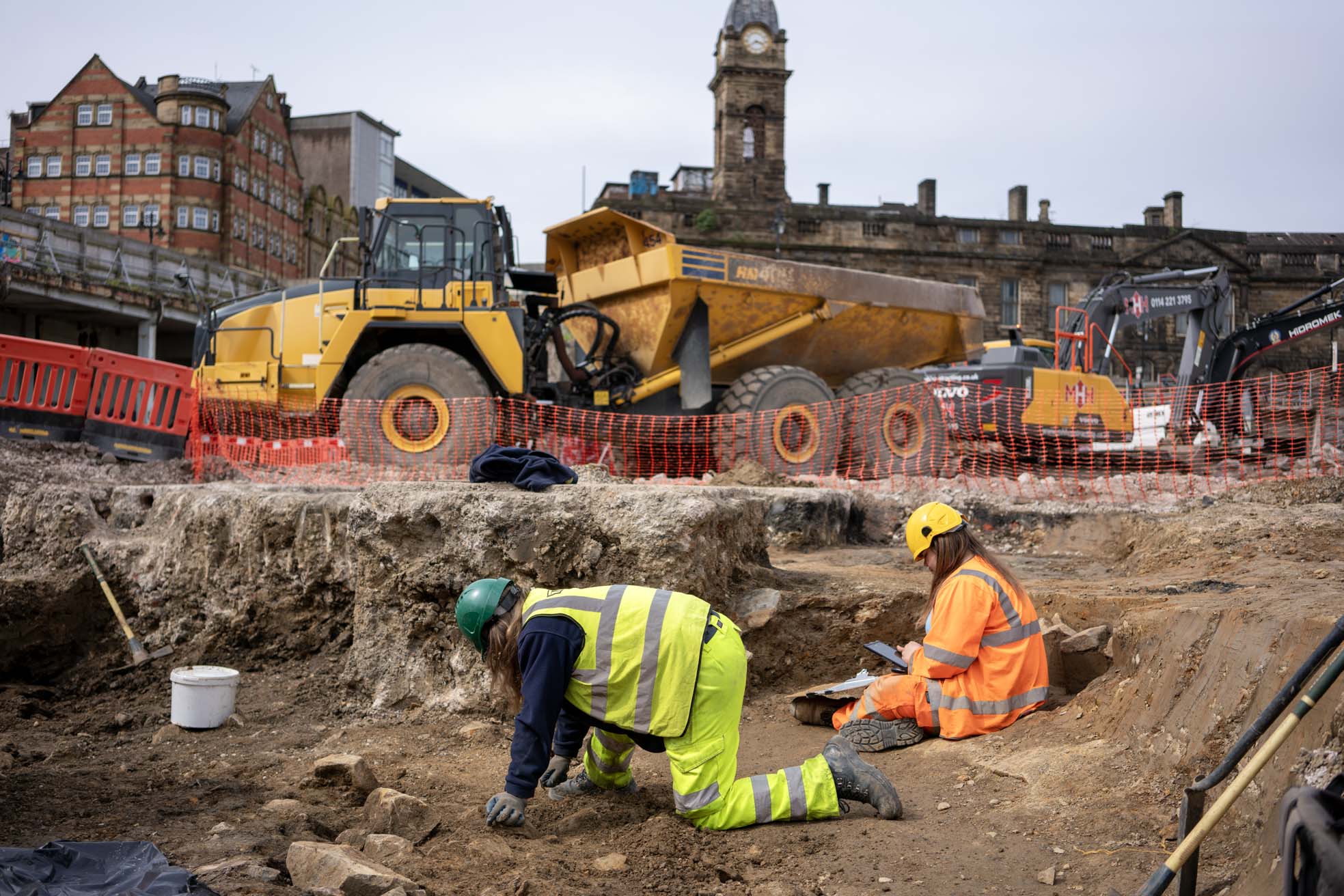 Archaeologists Investigate And Record The Moat at the site of Sheffield Castle.