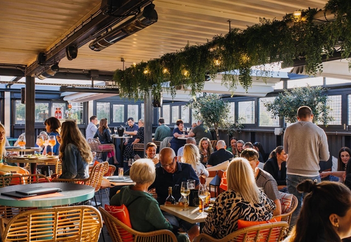 The interior of Kelu.