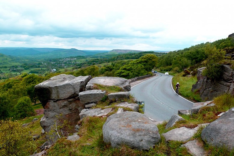 Surprise View and the road leading down towards Hathersage in the Hope Valley