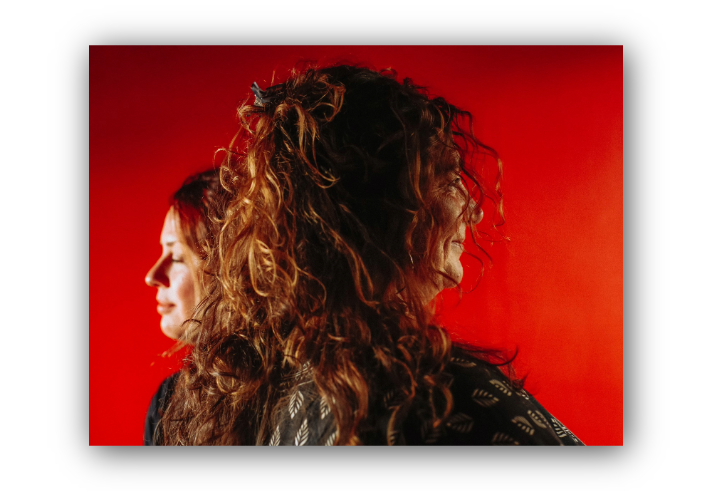 Singer Sara Colman and pianist Rebecca Nash. Photo credit: Olivier-Burnside.