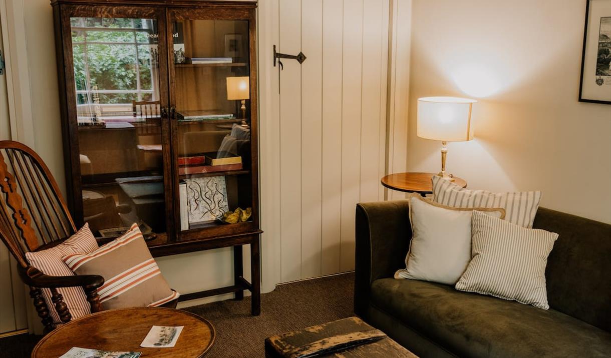 Living room with sofa, coffee table.