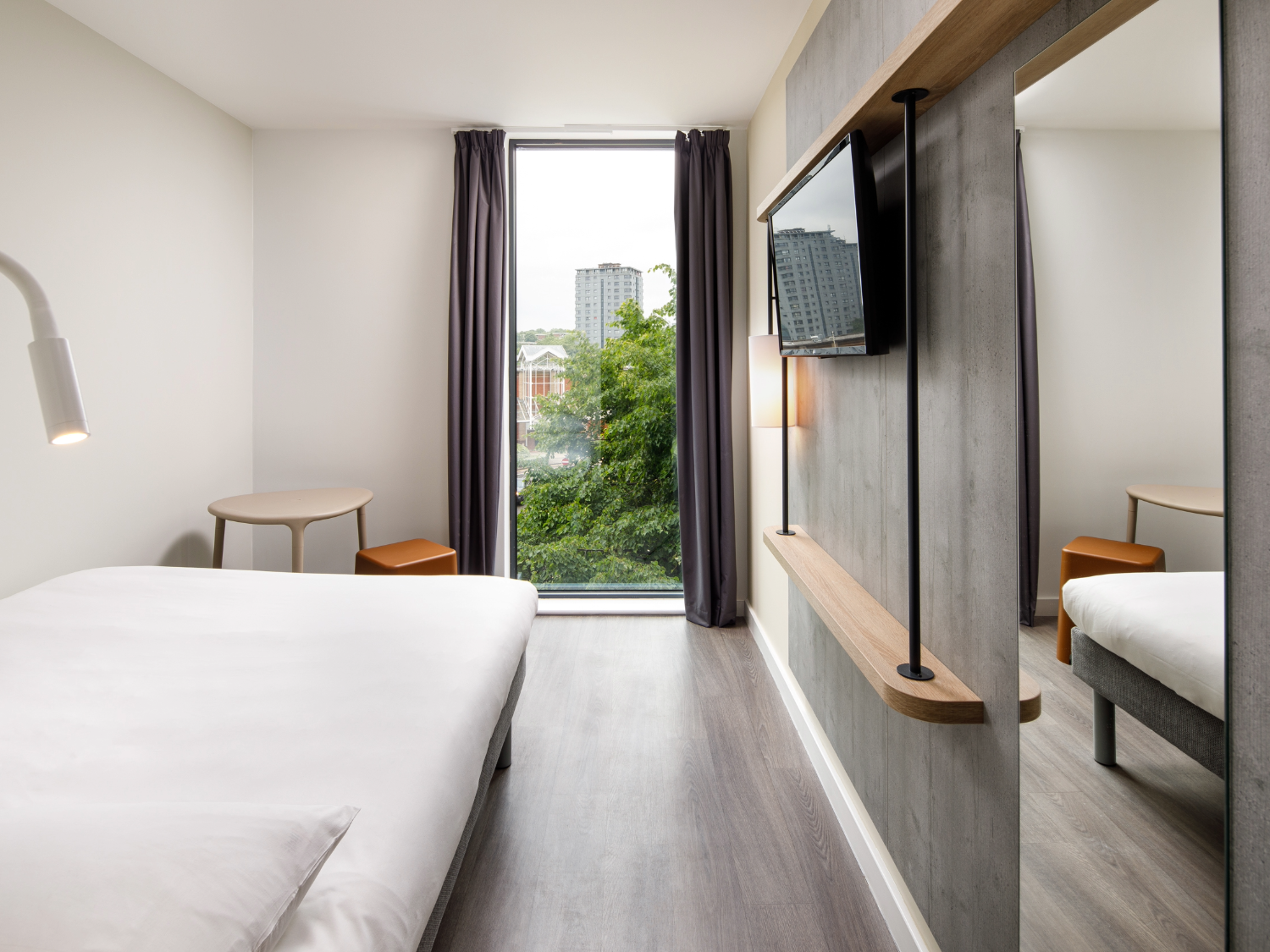 A double room at the ibis Budget Sheffield Centre - St Mary's Gate.