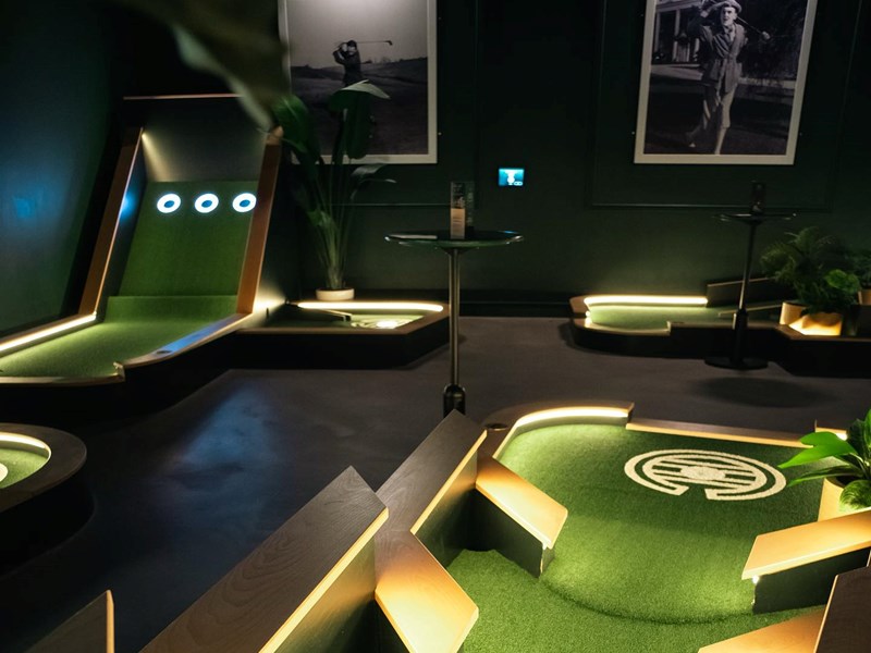 Mini golf at Clubhouse.