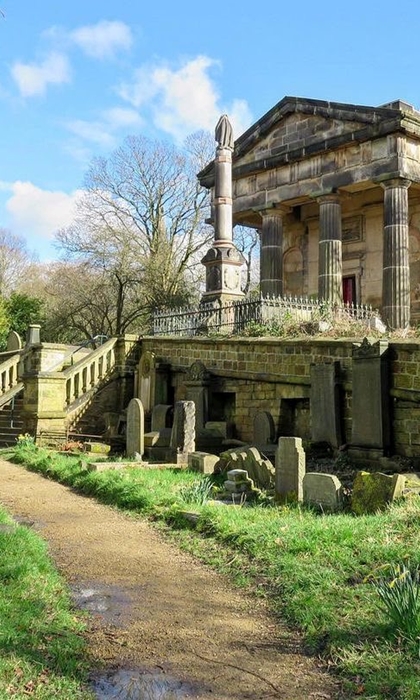 Samuel Worth Chapel at Sheffield General Cemetery in the sunshine.