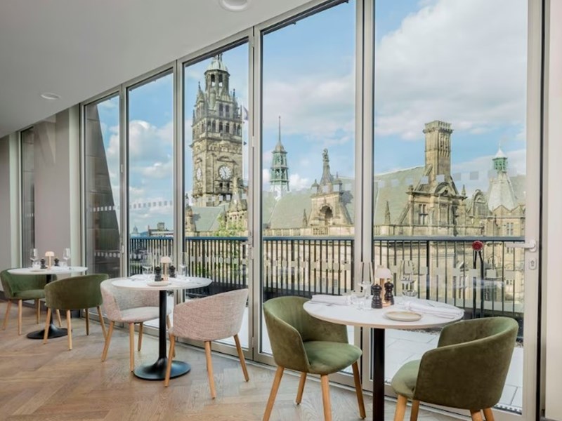 Interior og  The Rooftop by Radisson Blu.