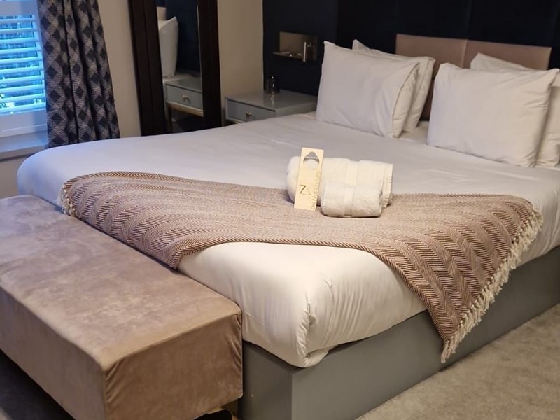 A comfortable and lovely hotel room.