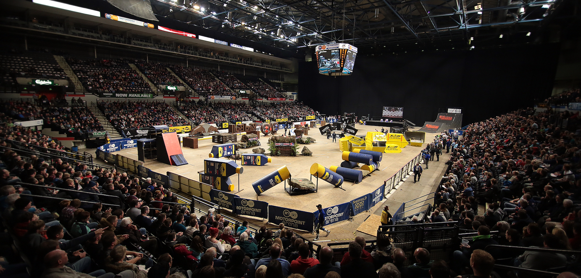 The Full Arena - World's Strongest Man