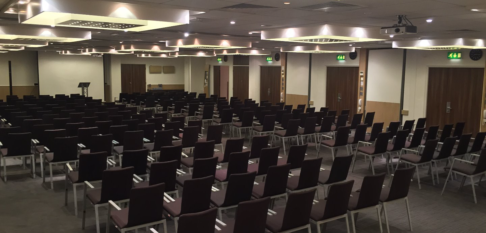 Furnival Suite: theatre style x 220