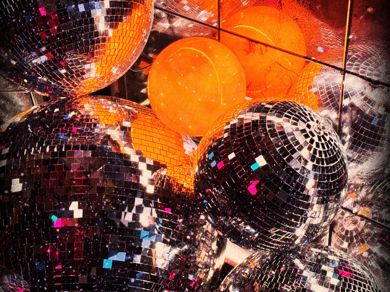 The interior of the Hallamshire Hotel.