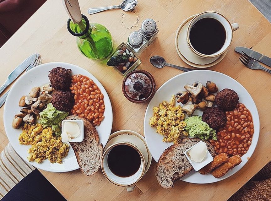 Breakfast at the Dana Cafe.